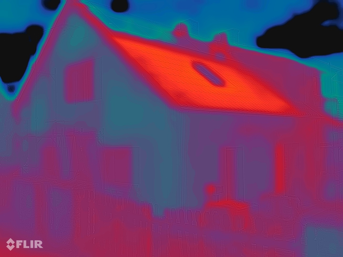 Thermal image of the facade after coating